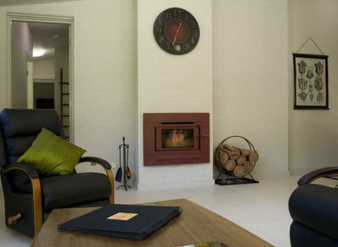 Serene - Accommodation VIC 5