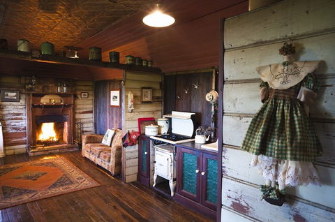 Berry Mountain Farm Mullengrove Cottage - Accommodation VIC 4