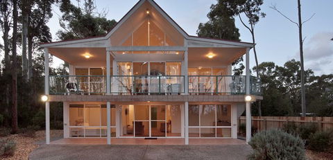 Lochani On The Bay - Accommodation VIC 0