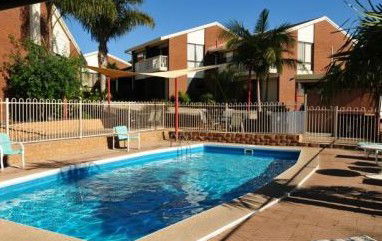 AnchorBell Holiday Apartments - Accommodation VIC 2