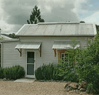 Mavis's Kitchen and Cabins - Accommodation VIC