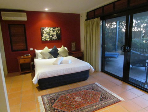 Boathouse - Accommodation VIC 2