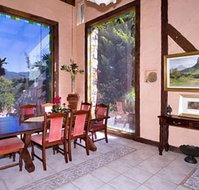 Castle On The Hill Bed and Breakfast - Accommodation VIC