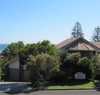Angourie Bay Villas - Accommodation VIC