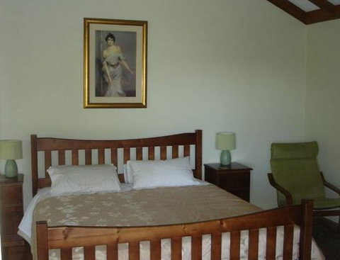 Calurla Chalets And Cottages - Accommodation VIC 1
