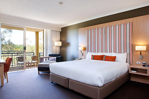 Mercure Gold Coast Resort - Accommodation VIC 2