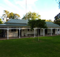 Lake Victoria Station Lodge - Accommodation VIC