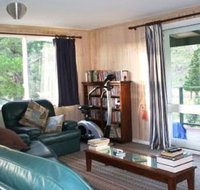 Crookshanks Cottage - Accommodation VIC