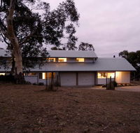 Silvertop Snowy Mountains Retreat - Accommodation VIC