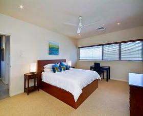 Crows Nest - Nelson Bay - Accommodation VIC 1