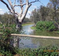 The Shanty Waterside Cottages - Accommodation VIC