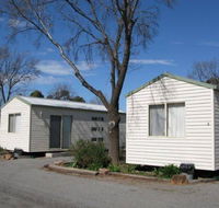 Leeton Caravan Park - Accommodation VIC