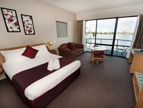 ClubMulwala Resort - Accommodation VIC 1