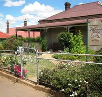 Courthouse Cottage B and B - Accommodation VIC