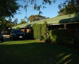Greenways Holiday Units - Accommodation VIC 5