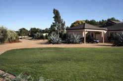 Pebbles Bed And Breakfast - Accommodation VIC 3