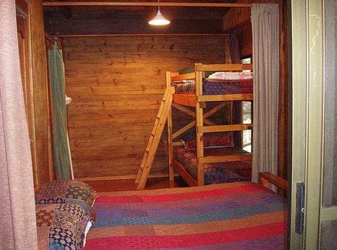 Carawirry Cabins - Accommodation VIC 1
