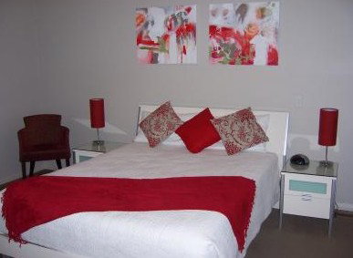 Chaucer Palms Boutique Bed And Breakfast - Accommodation VIC 3