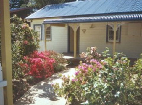 AppleBlossom Cottage - Accommodation VIC 0