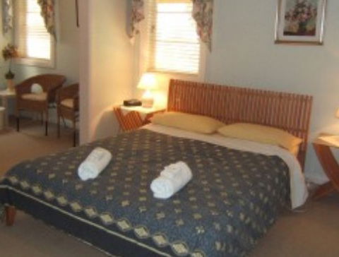 AppleBlossom Cottage - Accommodation VIC 3