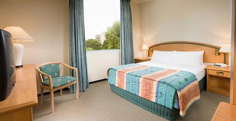 BreakFree Bankstown International - Accommodation VIC 4