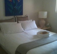 Absolute Beachfront Manly Bed and Breakfast - Accommodation VIC