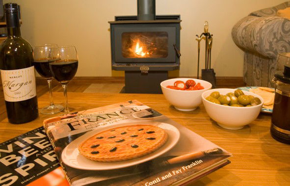 Maraylya NSW Accommodation VIC