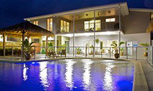 The Coast Motel - Accommodation VIC 3