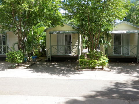 Emerald Cabin And Caravan Village - Accommodation VIC 2