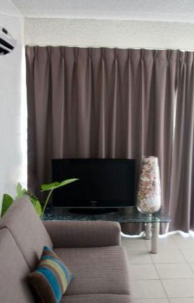 Como Holiday Apartments And Tropical Nites Motel - Accommodation VIC 1