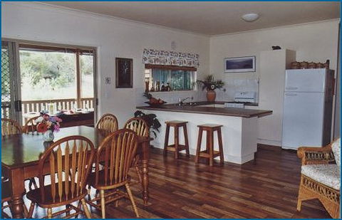 Fraser Island Hideaway - Accommodation VIC 2