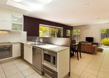 Best Western Plus Quarterdecks Retreat - Accommodation VIC 0