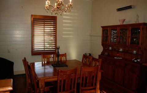 Connor House - Accommodation VIC 3