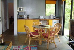 Mountain Edge Studios - Accommodation VIC 4