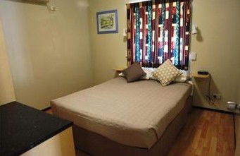 Gundy Star Tourist Park - Accommodation VIC 2