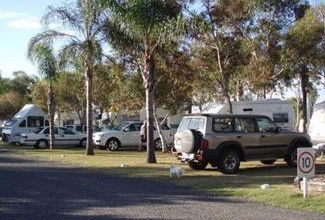 Gundy Star Tourist Park - Accommodation VIC 3