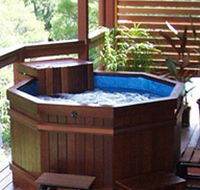 Ravensbourne Escape Tree Tops - Accommodation VIC