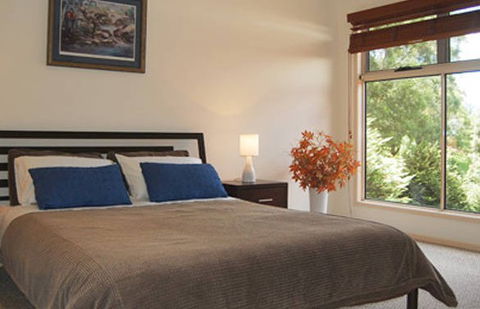 Ravensbourne Escape Kookaburra Kottage - Accommodation VIC 1