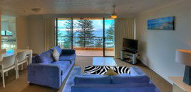 Columbia Beachfront Apartments - Accommodation VIC 3