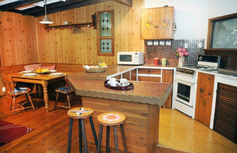 Bavarian Hut And Cottages - Accommodation VIC 2
