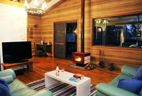 Bavarian Hut And Cottages - Accommodation VIC 5