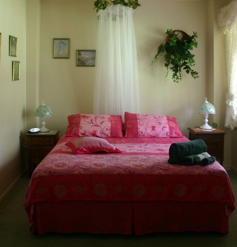Riviera Bed And Breakfast - Accommodation VIC 3