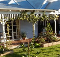 Lanterns Retreat - Accommodation VIC