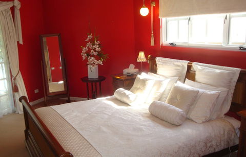 Lanterns Retreat - Accommodation VIC 2