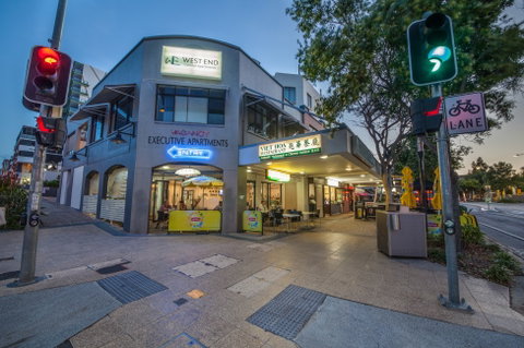 West End Central Apartments - Accommodation VIC 3