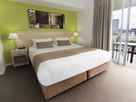Oaks Gateway On Palmer - Accommodation VIC 2