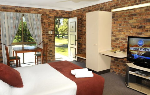 Annalee Motel Beaudesert - Accommodation VIC 4