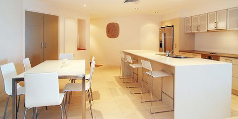 Coral Cove Apartments - Accommodation VIC 1