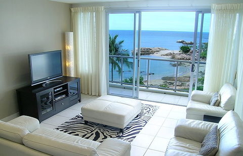 Coral Cove Apartments - Accommodation VIC 3