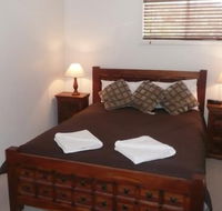 Beachside Holiday Units - Accommodation VIC